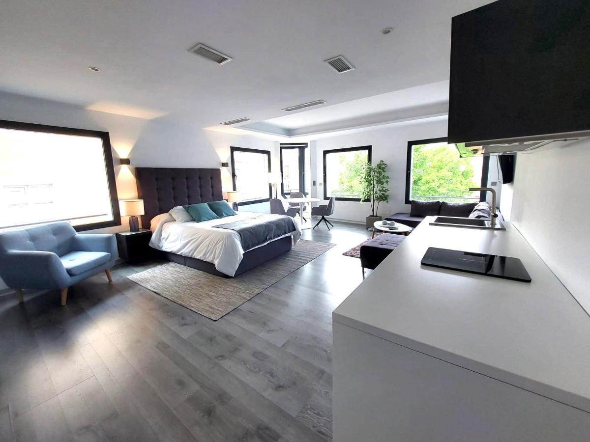 Plasencia Plaza Mayor Luxury エクステリア 写真