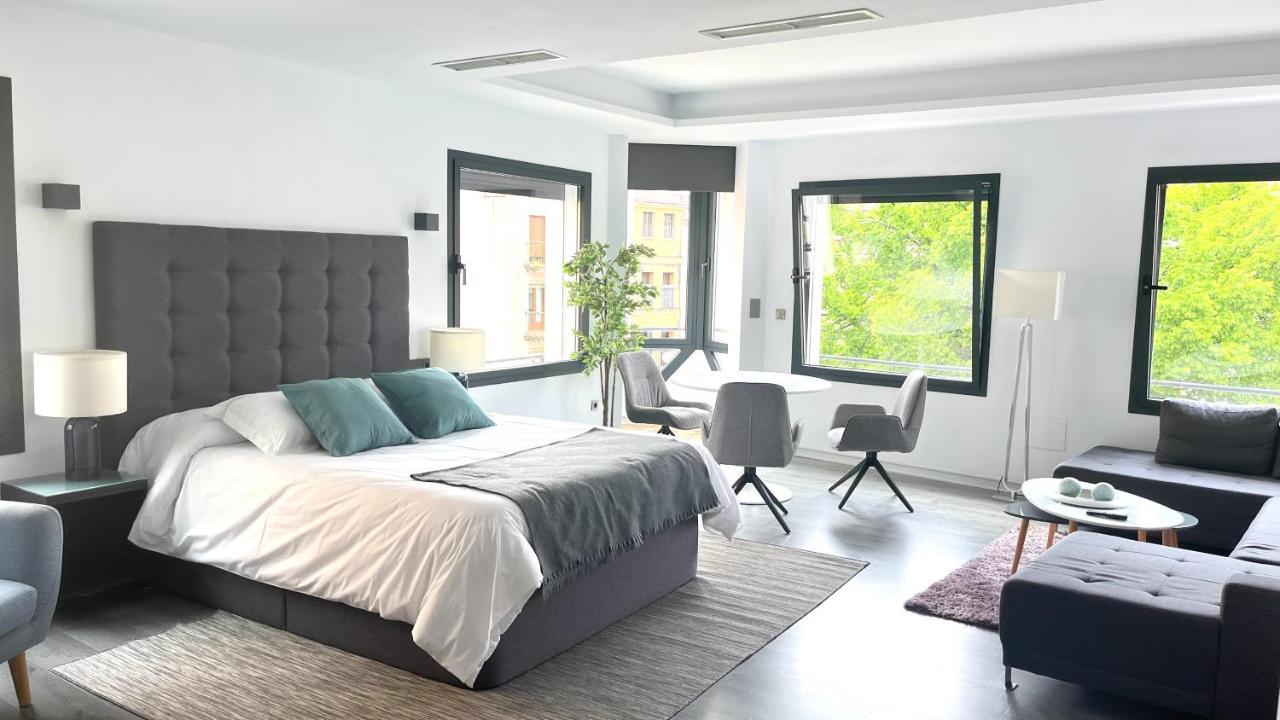Plasencia Plaza Mayor Luxury エクステリア 写真